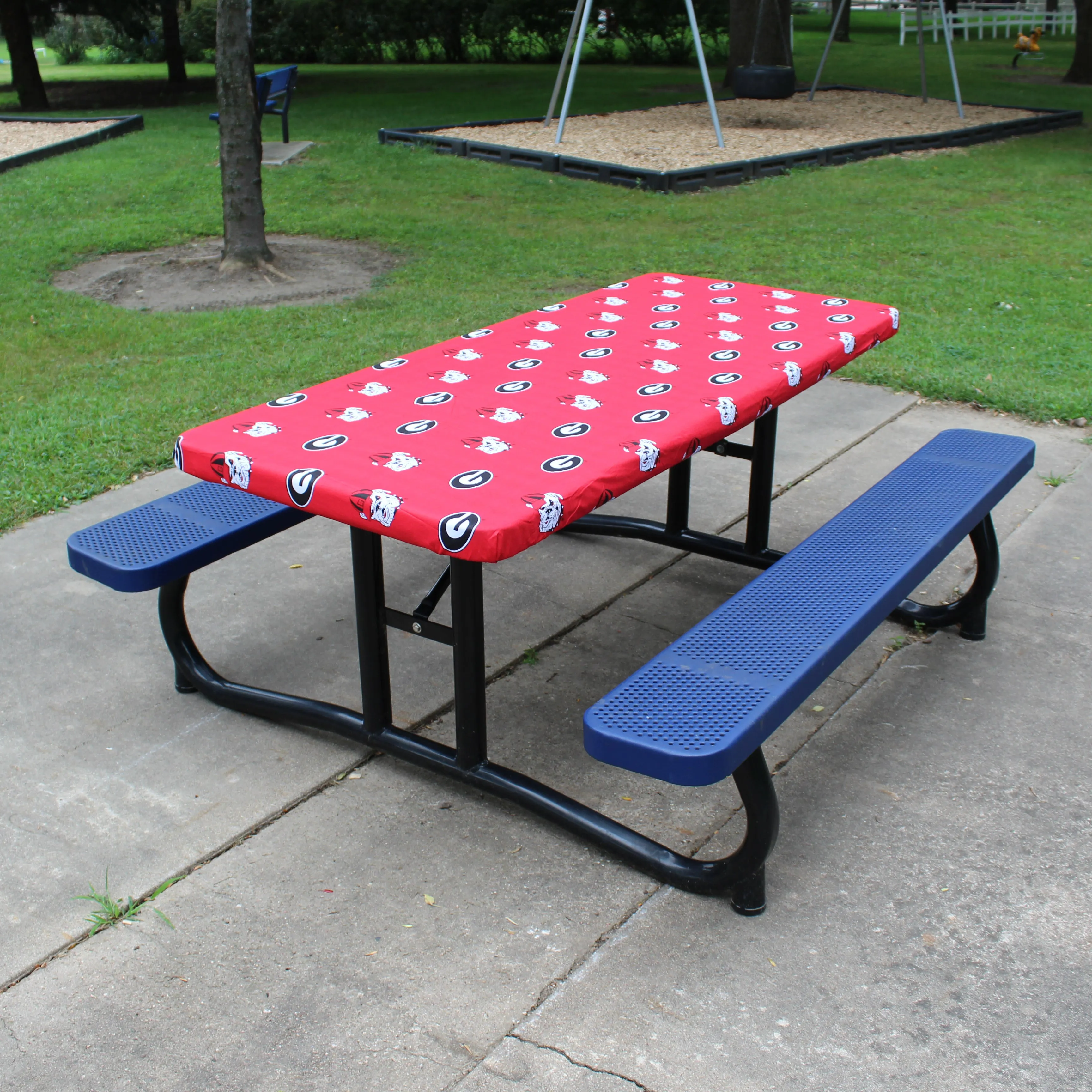 Alabama Crimson Tide Fitted Table Cover / Tablecloth:  3 Sizes Available